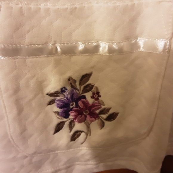 Jacket - Picture 2 of 4